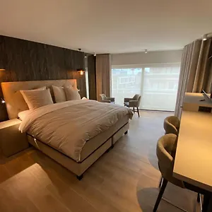 https://le-sable-doux-8d.ostend-hotel.net